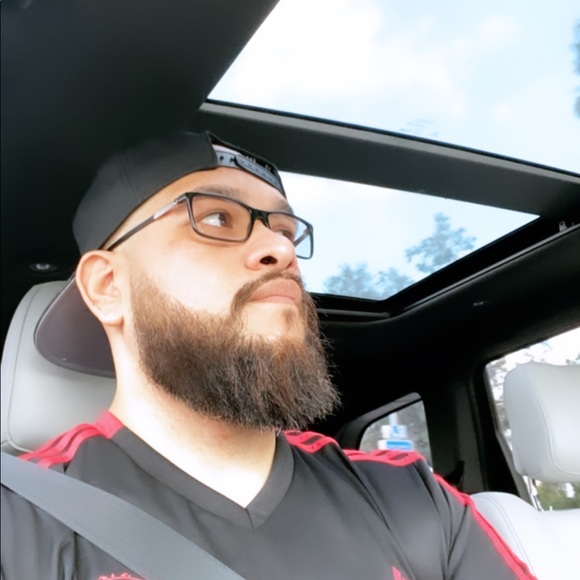 Meet your Posher, Hector - Picture 1 of 1